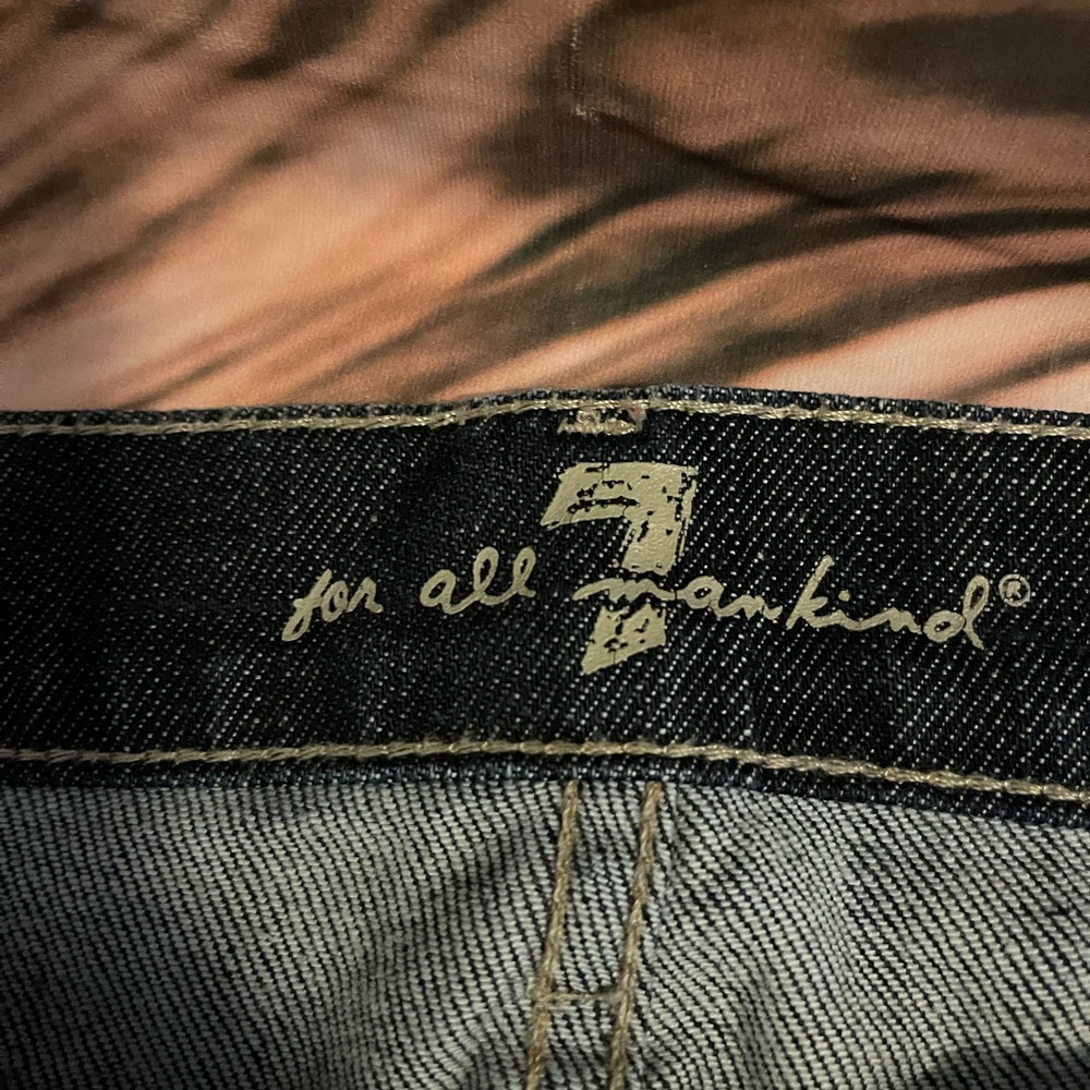 7 FOR ALL MANKIND JEANS BLUE EMBROIDERED on BACK POCKET, U 190B080U080U Size 28 - Picture 6 of 8